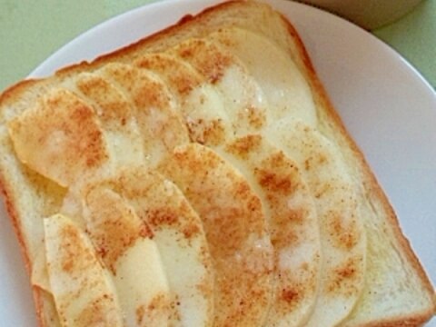 食パンで幸せ～！アップルトースト